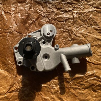 Водяной насос дизельного двигателя ISUZU 6HH1 6HE1 OEM 8943934473 Гарантия 6 месяцев